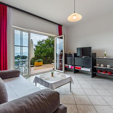 Apartments Claudia Шмрика Экстерьер фото